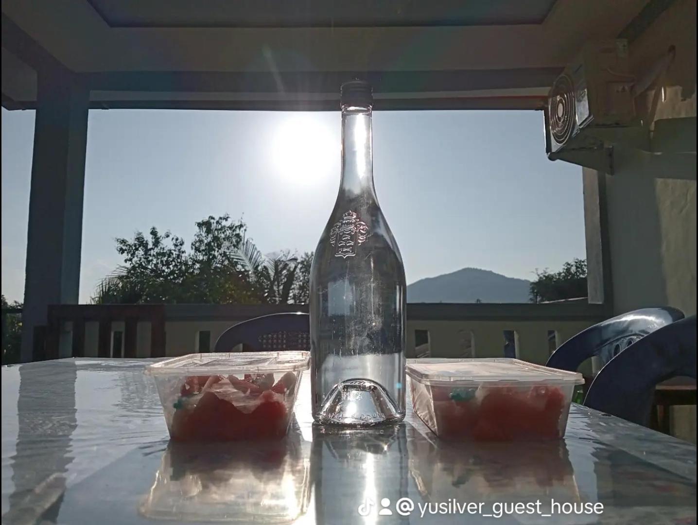 Yusilver Guest House Labuan Bajo Luaran gambar